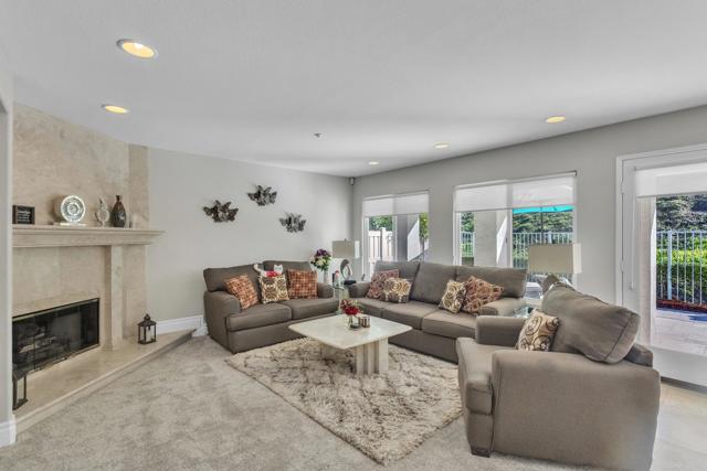 Image 22 of 40 For 10403 Valley Waters Drive