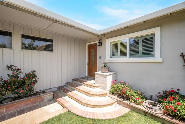Image 5 of 42 For 38392 Nebo Dr