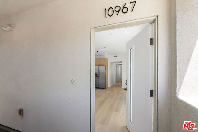 10963 Calvert, North Hollywood CA: https://media.crmls.org/mediaz/3be50a9f-fdf2-44b3-9b18-bda55d0eb1db.jpg