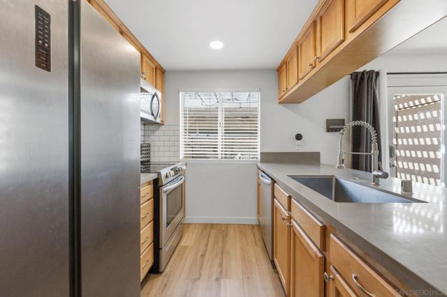 11941 Royal Rd, El Cajon CA: https://media.crmls.org/mediaz/3be59276-50ba-4ad8-9ce2-981f8ddef846.jpg