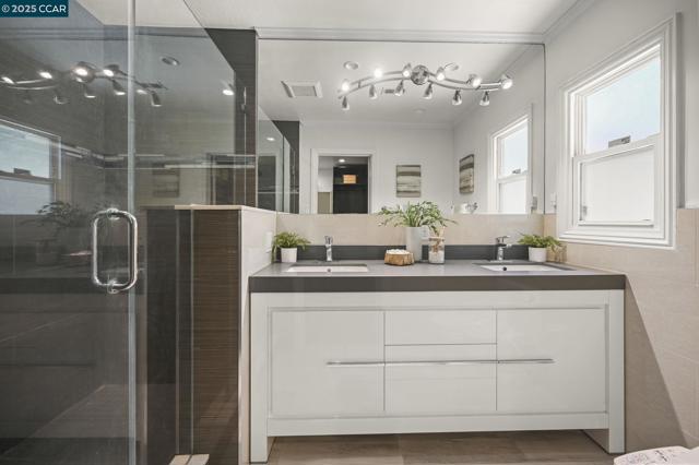 3698 De Rosa Ct, Concord CA: https://media.crmls.org/mediaz/3be66e77-8441-4f05-9b86-8b33668294b8.jpg