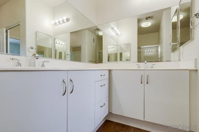 3519 Caminito El Rincon, San Diego CA: https://media.crmls.org/mediaz/3be77a0f-95f4-4848-ba07-fafcd3ecf23c.jpg