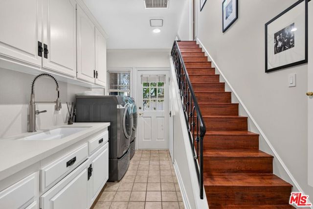 4 Bed Home for Sale in Los Angeles, California