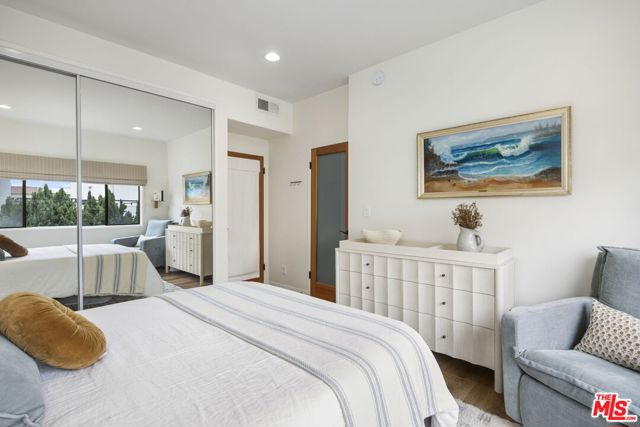 Drew Fenton | 11928 Kiowa Avenue Los Angeles CA | MLS: 7448155 Drew Fenton | 11928 Kiowa Avenue Los Angeles CA | MLS: 7448155