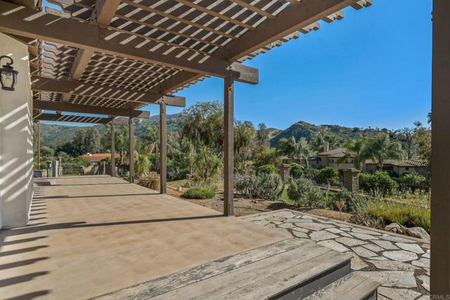 Detail Gallery Image 39 of 50 For 3369 Dehesa Rd, El Cajon,  CA 92019 - 4 Beds | 3/1 Baths