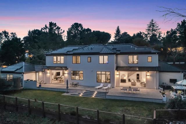 60 Glengarry Way, Hillsborough CA: https://media.crmls.org/mediaz/3be94808-f540-4ecb-afb1-7f98a1dbffba.jpg
