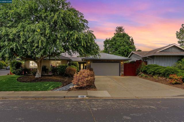 438 Odin Dr, Pleasant Hill CA: https://media.crmls.org/mediaz/3be97254-d27d-4efa-ada9-a1de7b4c9ff6.jpg