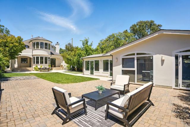 842 Boyce Avenue, Palo Alto CA: https://media.crmls.org/mediaz/3be9b7f8-f142-4cb6-9788-03bc77bb60dc.jpg