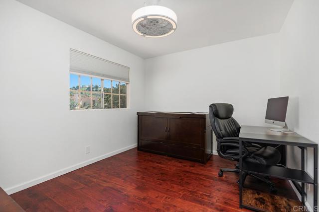 15778 Camino Crisalida, San Diego CA: https://media.crmls.org/mediaz/3bea4cfa-2189-4434-9427-767f331b2817.jpg