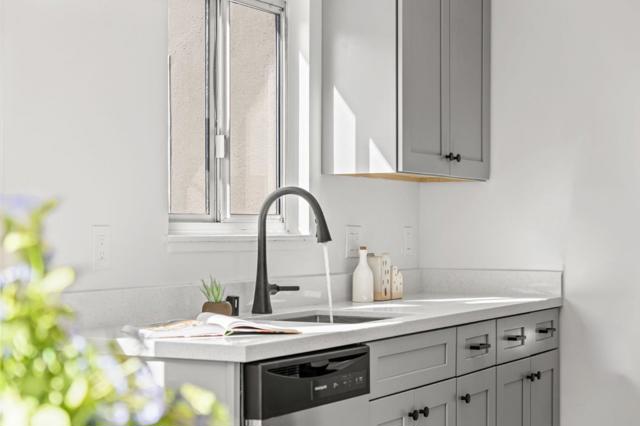 1064 15th Avenue, Redwood City CA: https://media.crmls.org/mediaz/3beca521-8beb-40d1-a769-12e40134d4b7.jpg