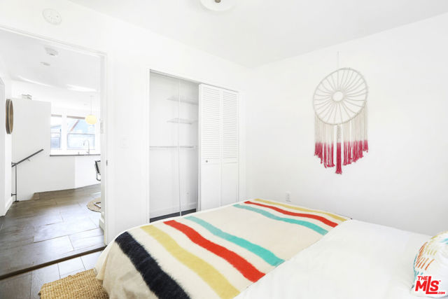 421 Beech Street, Los Angeles CA: https://media.crmls.org/mediaz/3bed3093-b35b-4dc1-be9a-ca01866c9329.jpg