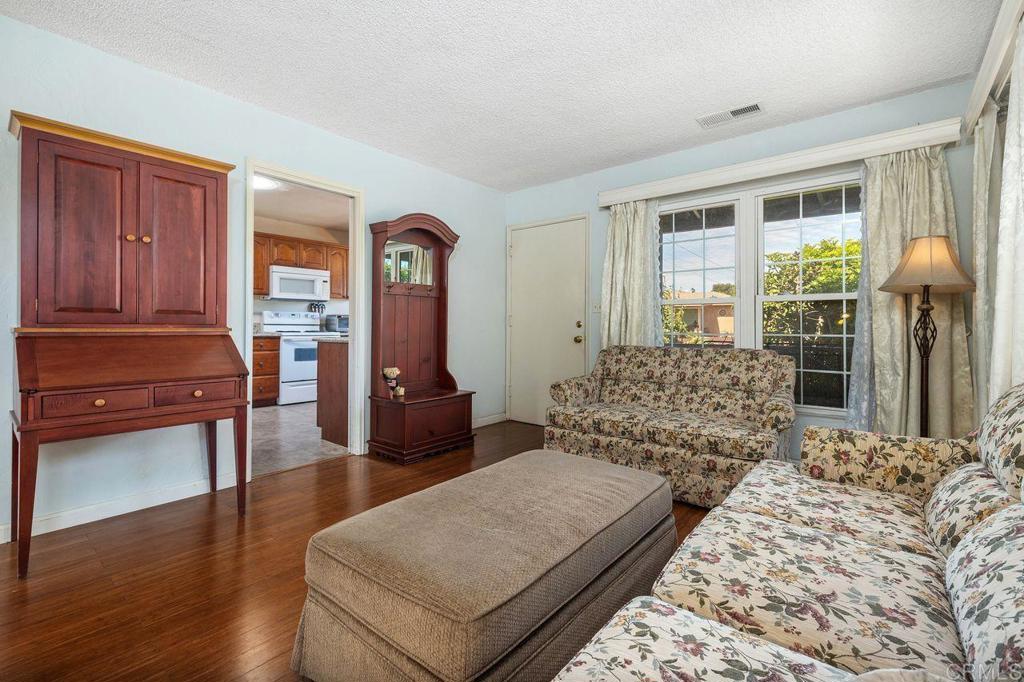 3727 Brems Street - photo 5