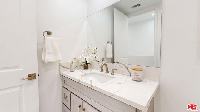 8486 N Camelia, Winnetka CA: https://media.crmls.org/mediaz/3bee60b7-2c83-469e-9f45-6b7797d24161.jpg