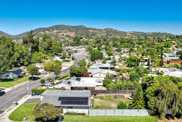 Detail Gallery Image 45 of 52 For 1807 Calle Sinaloa, Vista,  CA 92084 - 4 Beds | 2 Baths