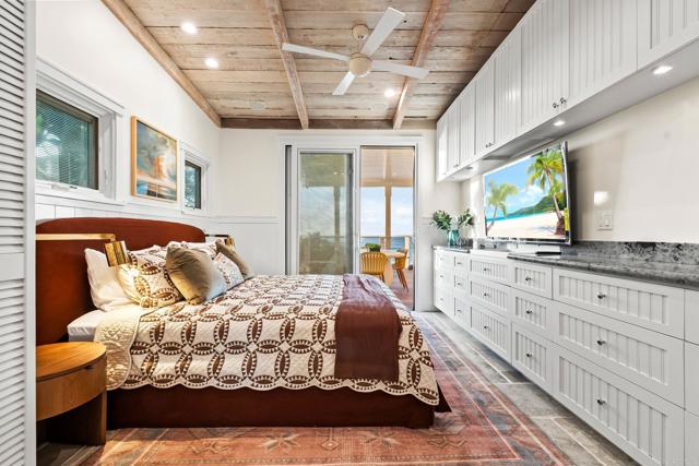 Detail Gallery Image 27 of 60 For 1615 Ocean Front St, San Diego,  CA 92107 - 2 Beds | 2 Baths