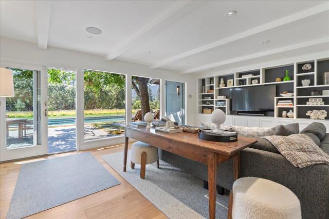 415 Cervantes Road, Portola Valley CA: https://media.crmls.org/mediaz/3bf06d12-94e8-4b8e-b410-ccf47c329ebc.jpg