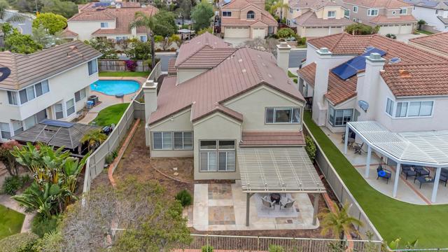 11515 Corte Playa Las Brisas, San Diego CA: https://media.crmls.org/mediaz/3bf135db-e125-467c-a39b-0a2f8a61cb2f.jpg