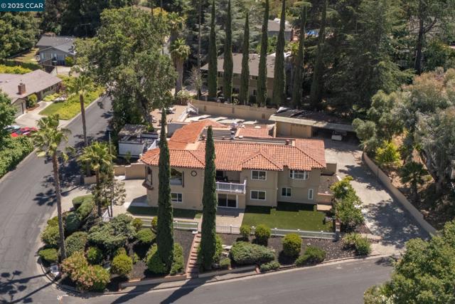 3698 De Rosa Ct, Concord CA: https://media.crmls.org/mediaz/3bf216cd-ecc5-4777-9f56-4cb19e027f84.jpg