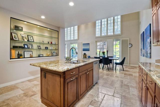 7468 Via De Fortuna, Carlsbad CA: https://media.crmls.org/mediaz/3bf2491e-0a78-4b86-bc7e-3785974a96f2.jpg