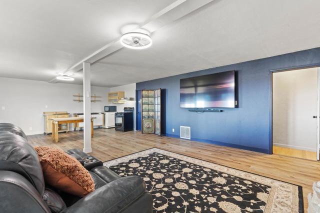 14990 Garcal Drive, San Jose CA: https://media.crmls.org/mediaz/3bf261ec-c86c-4f04-b559-03a7bfa4f37e.jpg