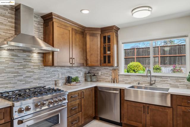 4545 Gregory Way, Richmond CA: https://media.crmls.org/mediaz/3bf41f08-4c9c-4f8a-8b01-1d3254843af8.jpg
