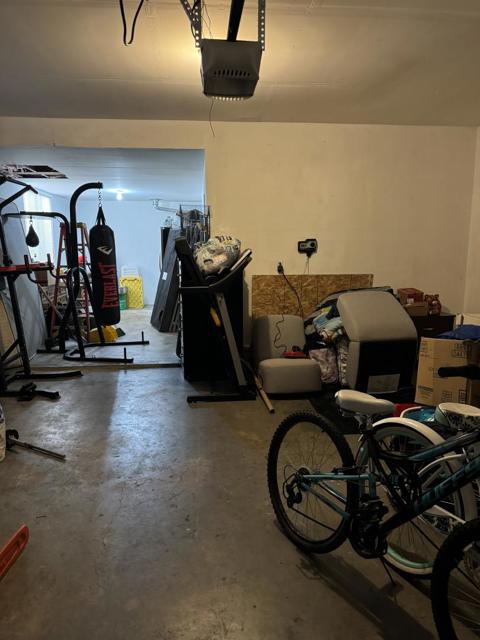 Image 22 of 24 For 637 Powderhorn Avenue