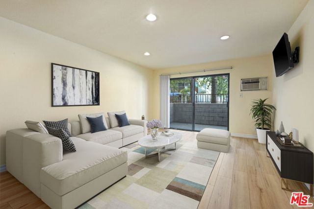 20234 Cantara Street, 135 photo 5