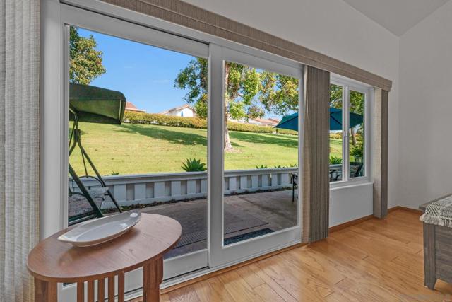 4676 Barcelona Way, Oceanside CA: https://media.crmls.org/mediaz/3bf88009-600f-46e2-b280-b17cd2f6f805.jpg