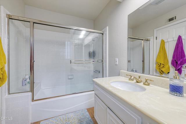 Detail Gallery Image 41 of 70 For 652 Stonebrook St, Simi Valley,  CA 93065 - 4 Beds | 2/1 Baths