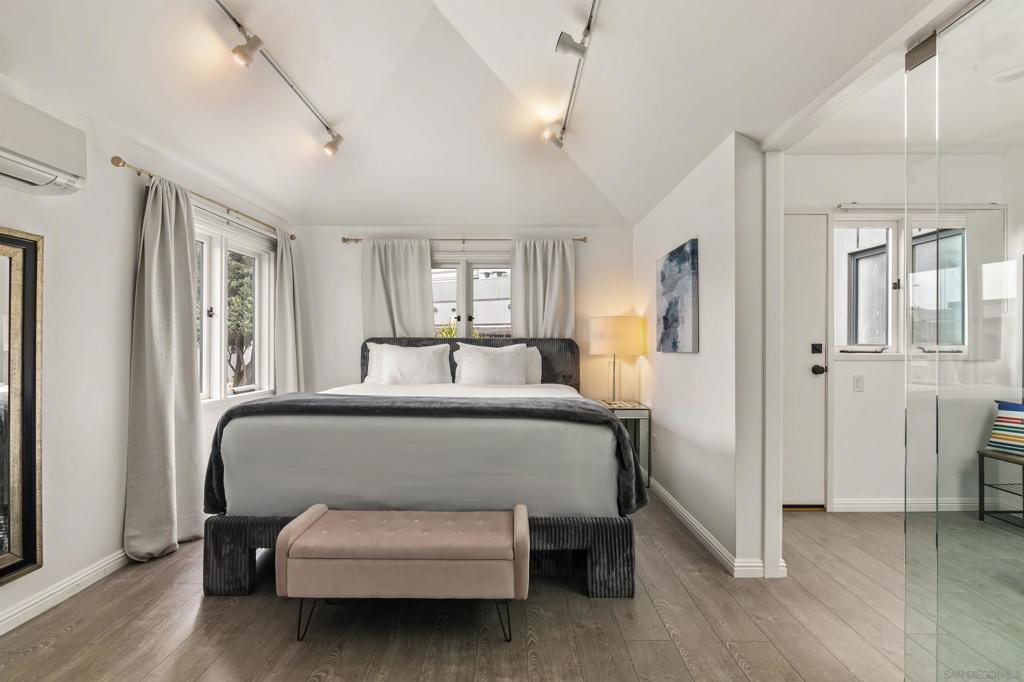 1264 Prospect Street