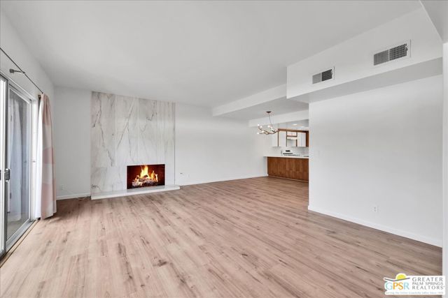 MLS #25594715PS image #16