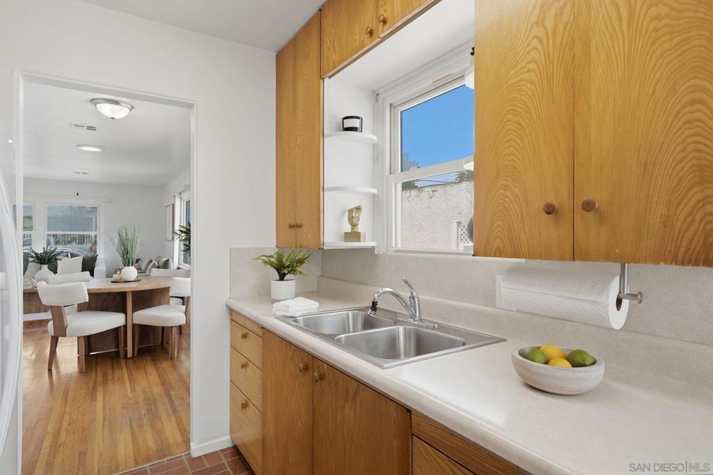 4077 Myrtle - photo 8