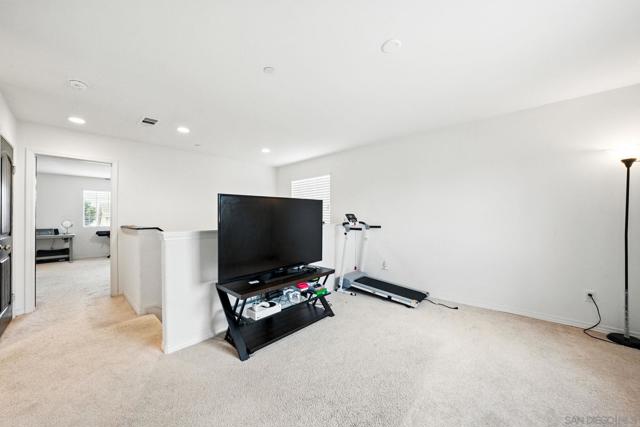 30499 Ridgely Way, Menifee CA: https://media.crmls.org/mediaz/3bfd5b11-7278-4ba0-b0d9-3f9e3b1c55f9.jpg