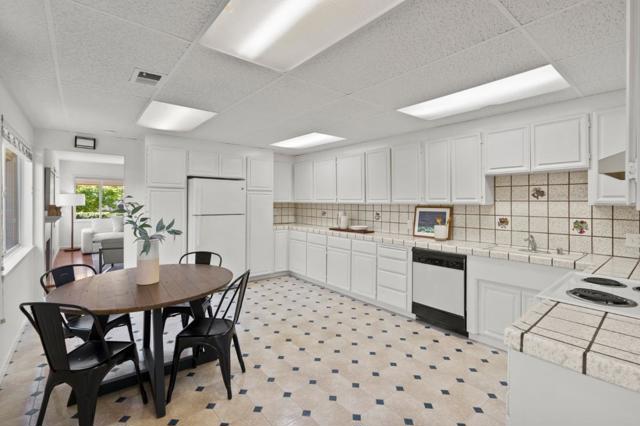 Image 11 of 41 For 741 Nicholson Avenue
