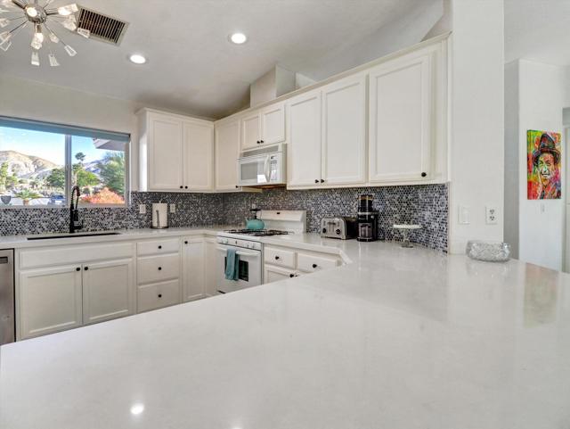 Image 13 of 50 For 9201 Warwick Drive