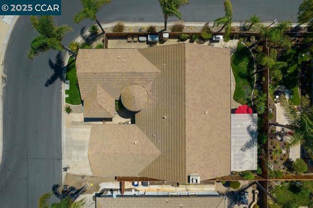 2078 Bridgeport Loop, Discovery Bay CA: https://media.crmls.org/mediaz/3bfdb11f-2107-4550-9648-a6197cea1a1c.jpg