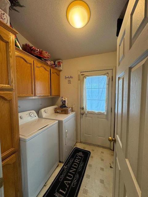 555 Umbarger Road, San Jose CA: https://media.crmls.org/mediaz/3bfe77eb-354c-4ccd-8123-9b3aef5900c4.jpg