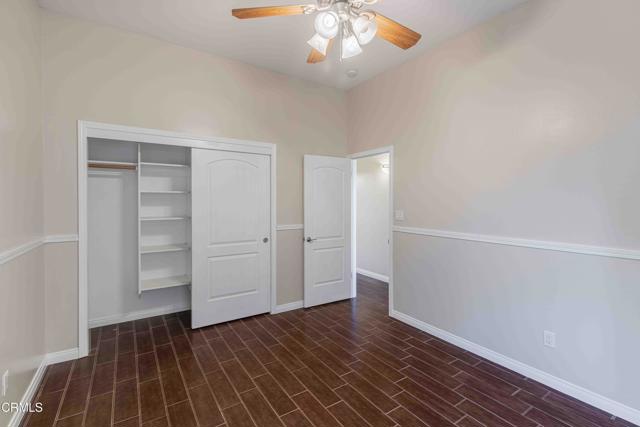 15617 Screaming Eagle Avenue, Bakersfield CA: https://media.crmls.org/mediaz/3bff9214-50b5-48b5-815e-017d01e36a24.jpg