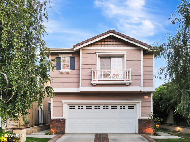 3044 Ferncrest Place, Thousand Oaks CA: https://media.crmls.org/mediaz/3bffcb2c-83c6-4342-8e6f-386476c9e70a.jpg