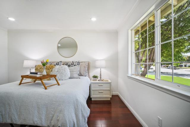 689 Springwood Drive, San Jose CA: https://media.crmls.org/mediaz/3c009ff0-7b6a-4a1e-b392-8c9a154c7aa9.jpg