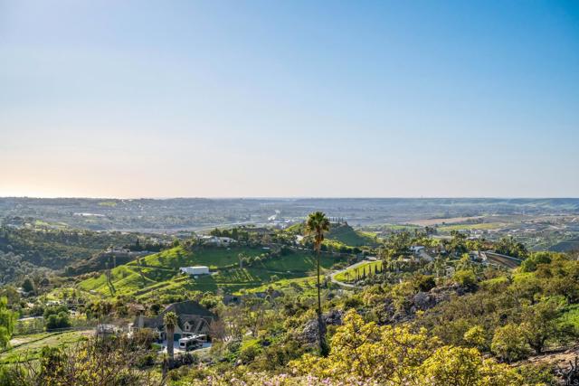 Detail Gallery Image 56 of 64 For 30809 Chateau Haut Briant, Bonsall,  CA 92003 - 4 Beds | 4/1 Baths