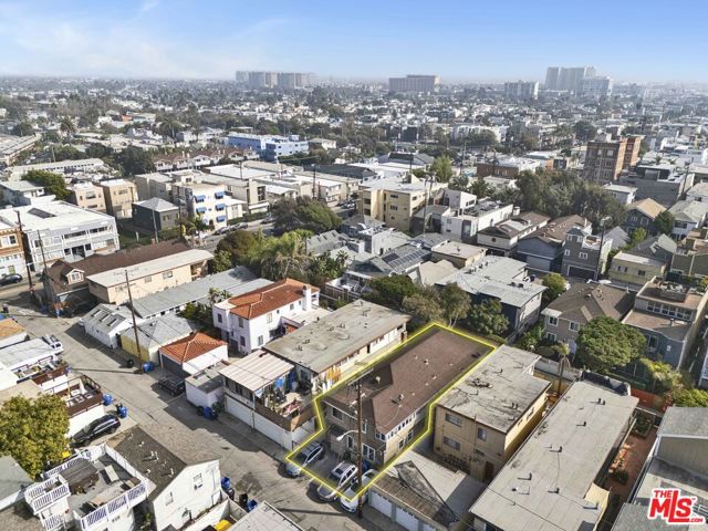  Income Home for Sale in Venice, California