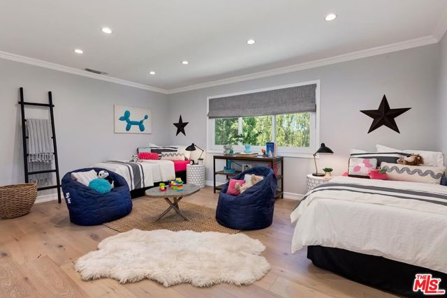 2968 Nicada Drive, Los Angeles CA: https://media.crmls.org/mediaz/3c03b605-3b2d-46c2-945f-027992f8364a.jpg