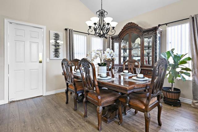 1340 Corte Lira, San Marcos CA: https://media.crmls.org/mediaz/3c042f48-ccec-4b46-bcd8-3641e384c3b9.jpg