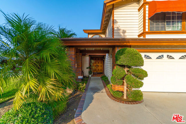 7637 Brunache Street, Downey CA: https://media.crmls.org/mediaz/3c0452f0-0696-4b43-96f8-9954276f668f.jpg