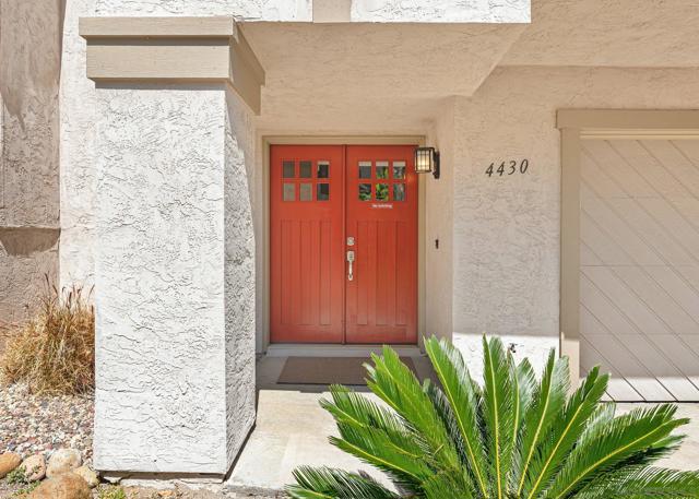 4430 Caminito Ocio, San Diego CA: https://media.crmls.org/mediaz/3c048040-6550-4006-9bec-d000f8604816.jpg