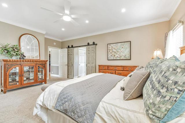 560 Tevis Trail, Hollister CA: https://media.crmls.org/mediaz/3c04b96a-6fe2-4128-be95-2069a24d184b.jpg