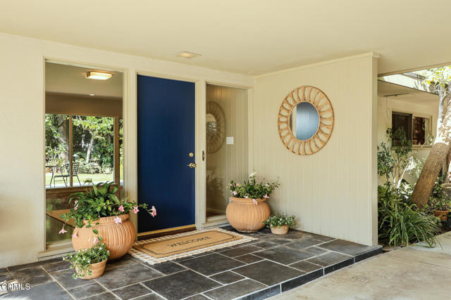 Detail Gallery Image 4 of 63 For 505 Orange Grove Cir, Pasadena,  CA 91105 - 4 Beds | 3/1 Baths