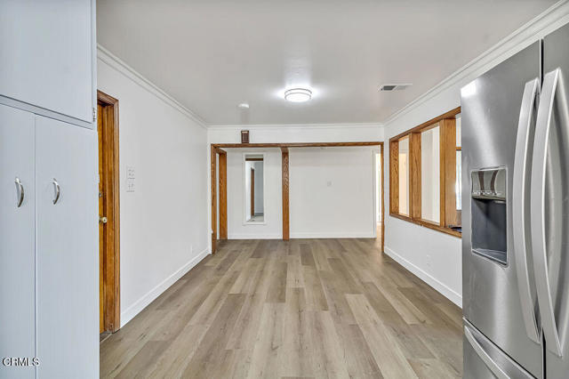 Detail Gallery Image 7 of 23 For 479 Mackay Ave, Ventura,  CA 93004 - 3 Beds | 2 Baths