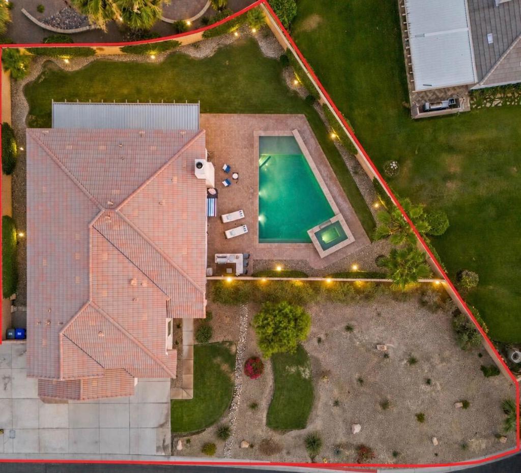 MLS #219149326DA image #2